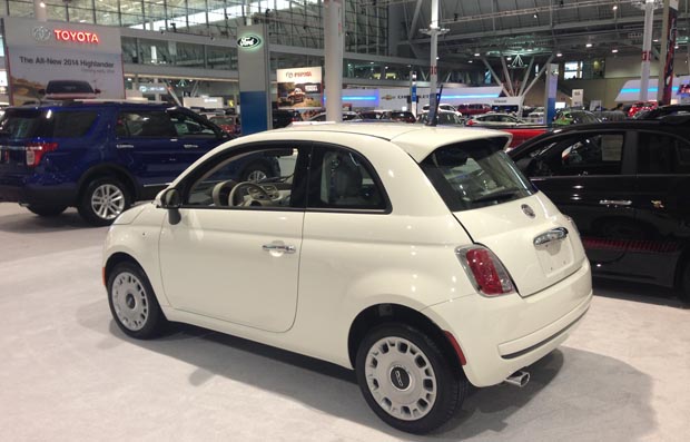 2014_fiat_500-pic-2