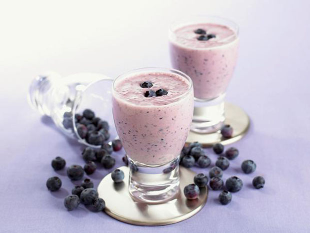 green-tea-blueberry-banana-smoothie-recipe