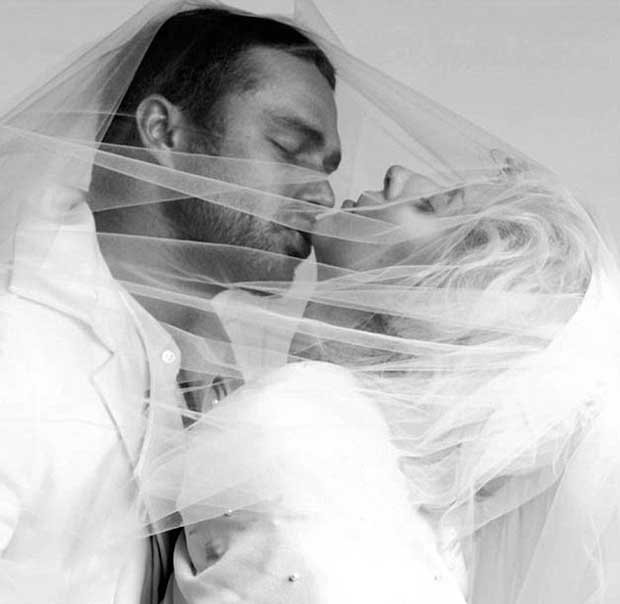 Taylor_Kinney_proposed_Lady_Gaga_5