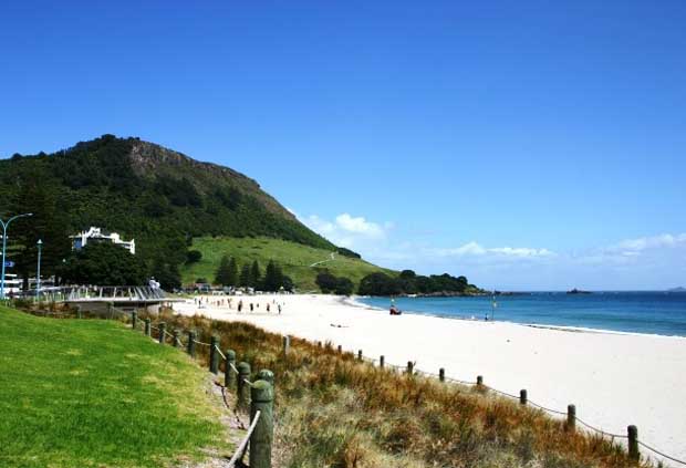 Maunganui Beach, New Zealand