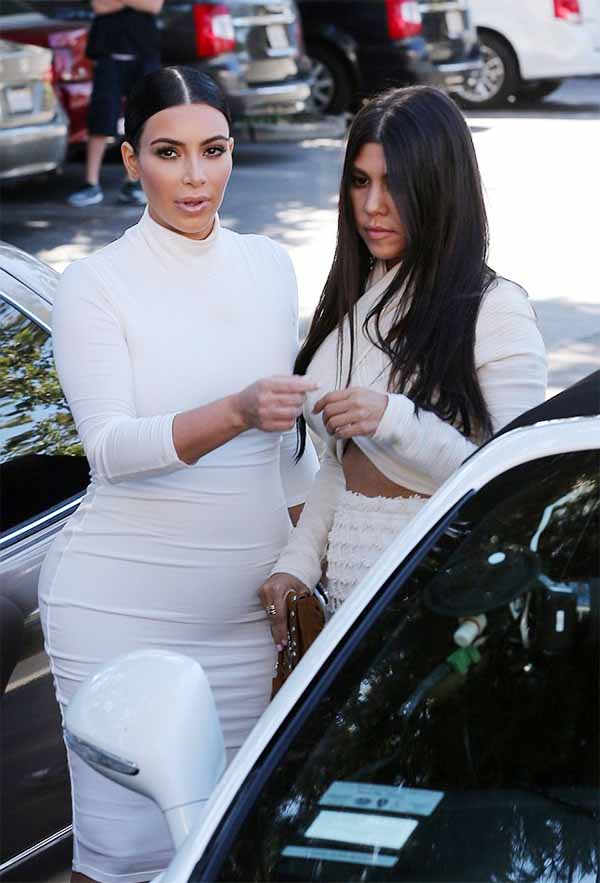 Kim Kardashian Sister Kourtney