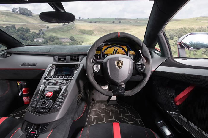 Lamborghini Aventador