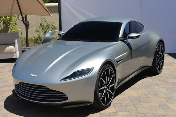 Aston Martin DB10