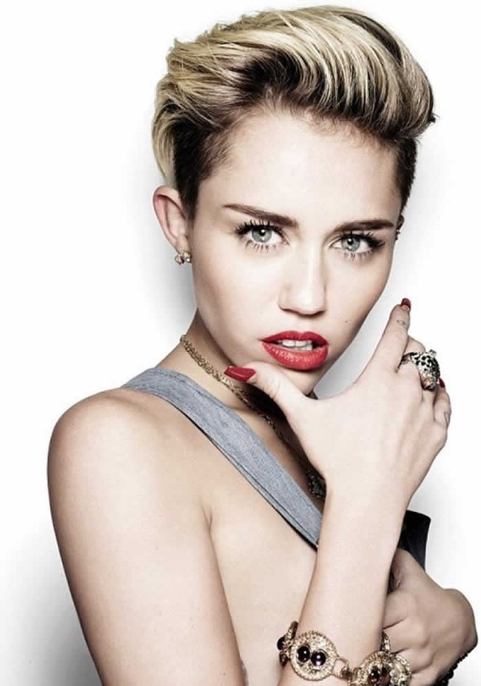 Miley Cyrus Hot