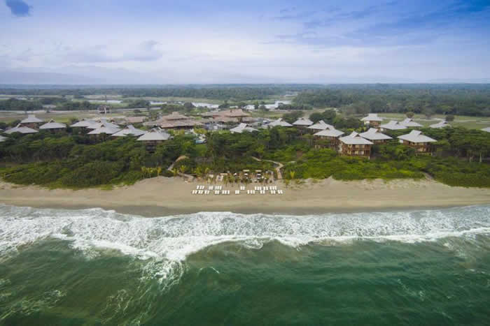 Indura Beach & Golf Resort