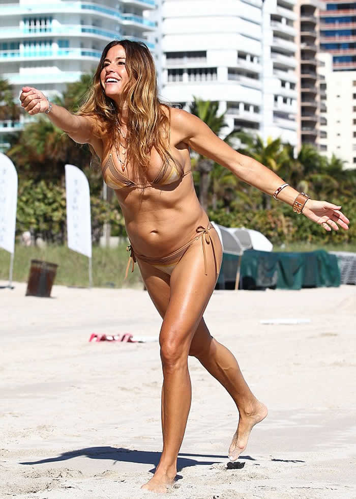 Kelly Bensimon Bikini Body 