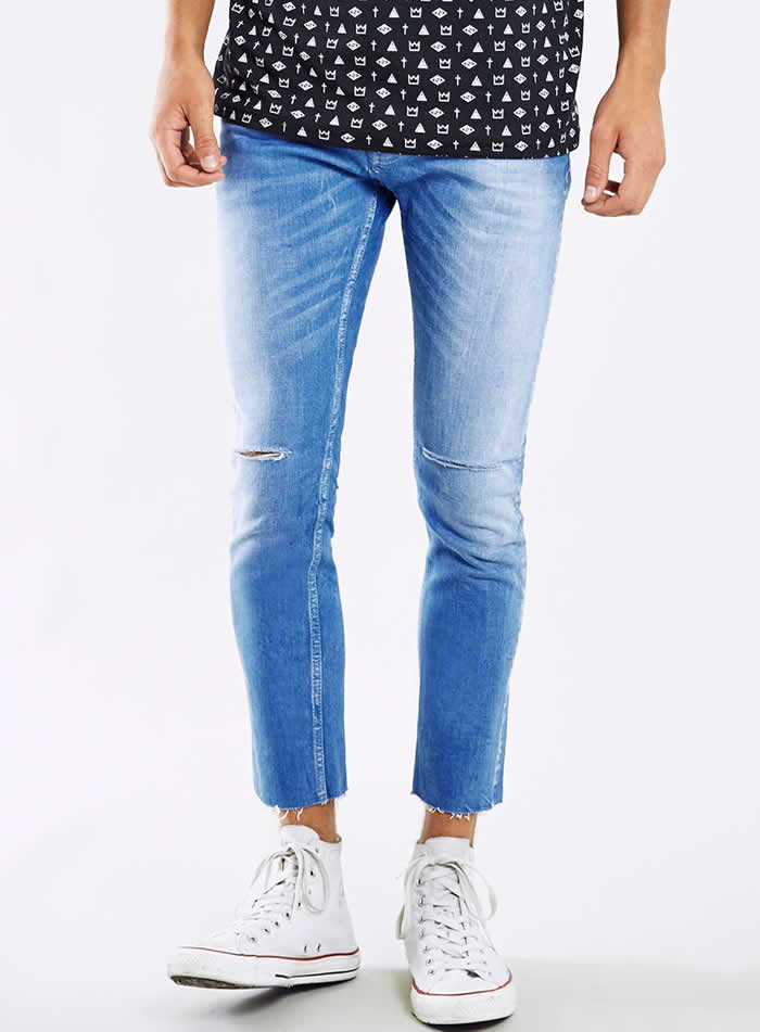 Light Washed Destructed Denim-Ripped Jean
