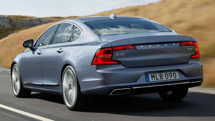 VOLVO S90