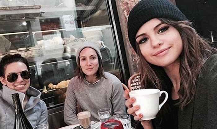 Selena Make time for your friends—and good food