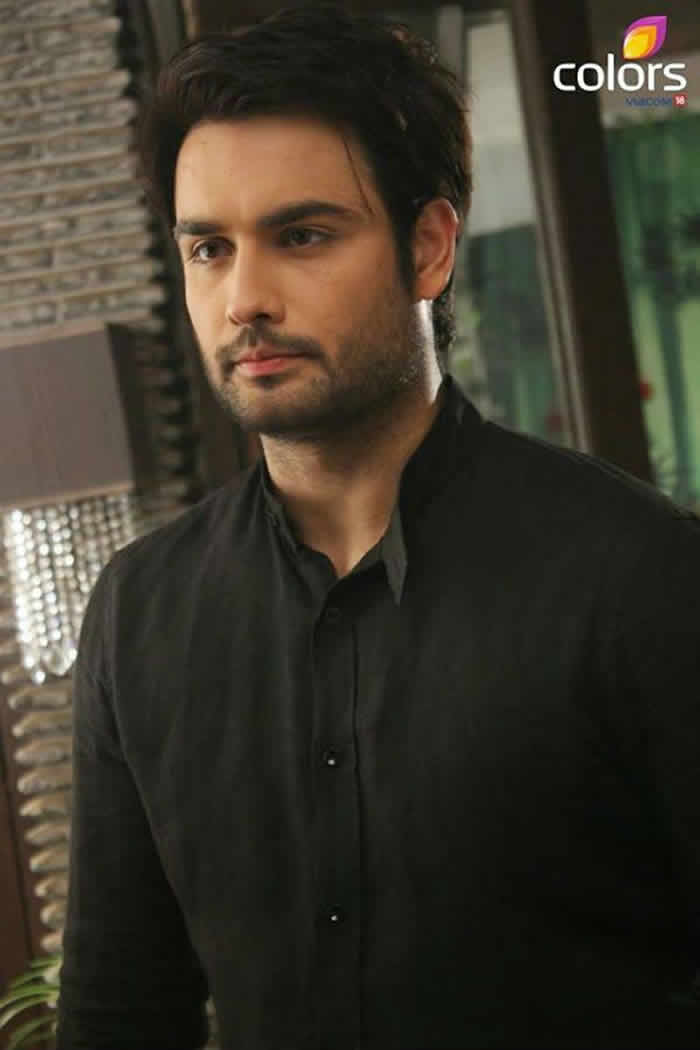 Vivian Dsena