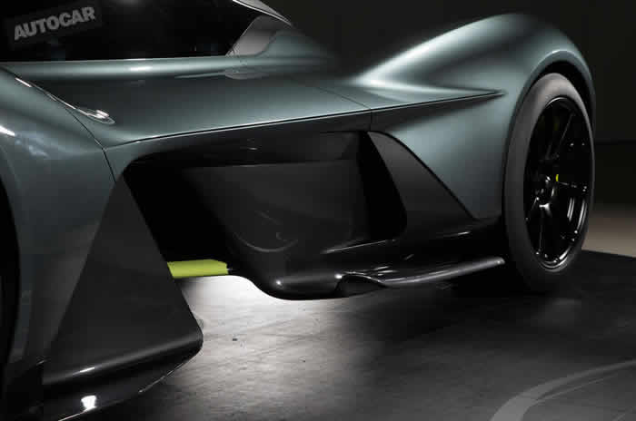 Aston Martin AM-RB 001 to use Cosworth V12 and Ricardo gearbox