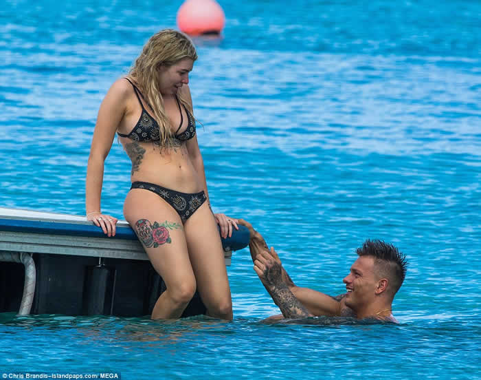 Love Island's Olivia Buckland Shows Off Her Toned Abs in Bikini