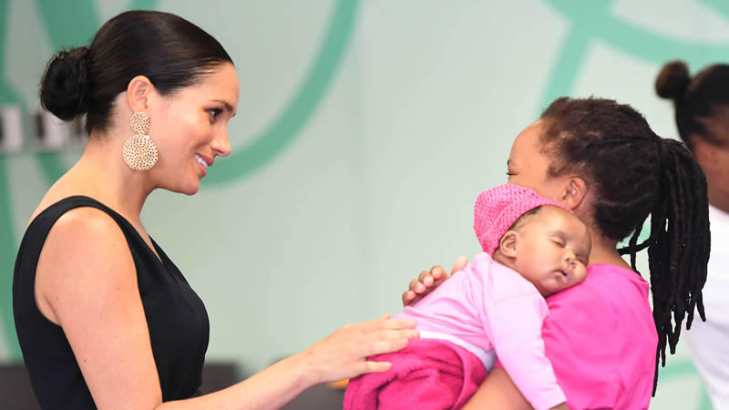  Duchess Meghan supports mothers during a virtual visit to a women’s group