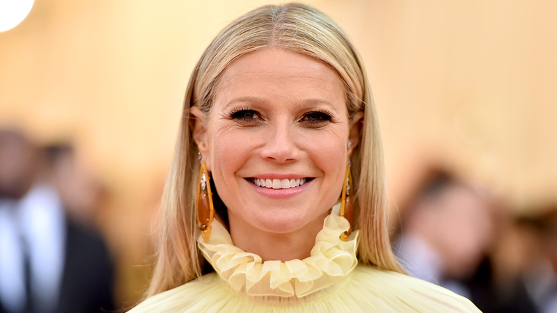  Gwyneth Paltrow’s mother blushes over daughter’s Goop s*x products
