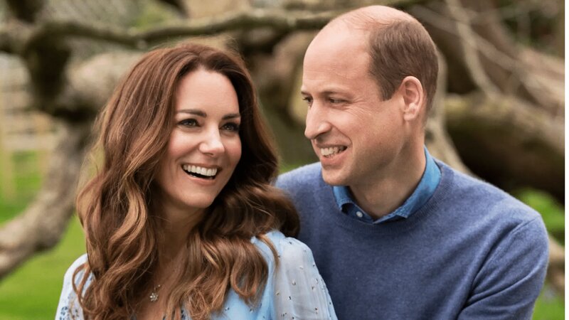  Catherine, Duchess of Cambridge, and Prince William express their support for Ukraine by giving volunteers baked cakes