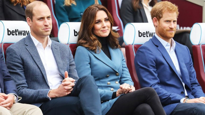  Prince Harry Texted Kate Middleton to Let Prince William Know About Lilibet’s Arrival