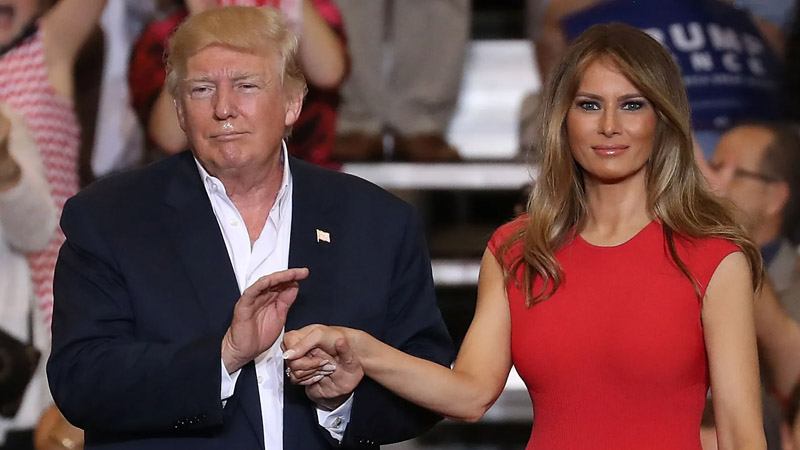  Melania Trump’s Jacket Message Reignites Controversy with New Book Revelations