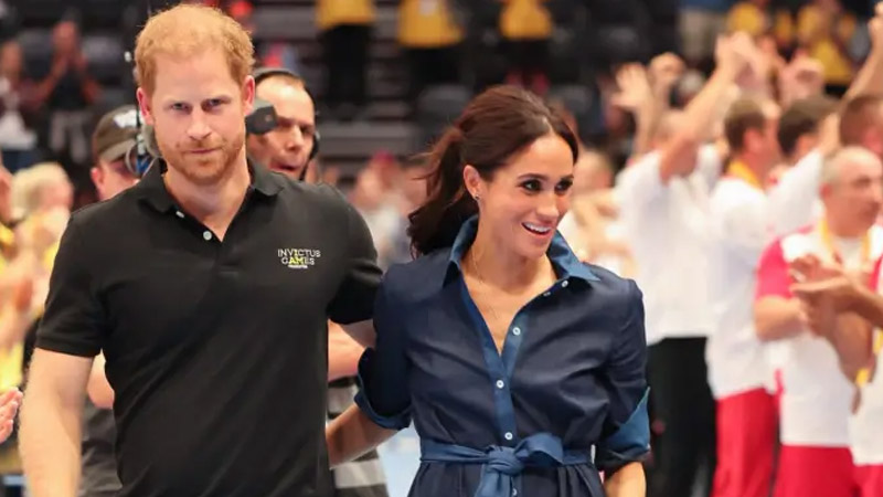  Prince Harry and Meghan Markle Hold a Major Surprise for Royal Fans, Expert Claims