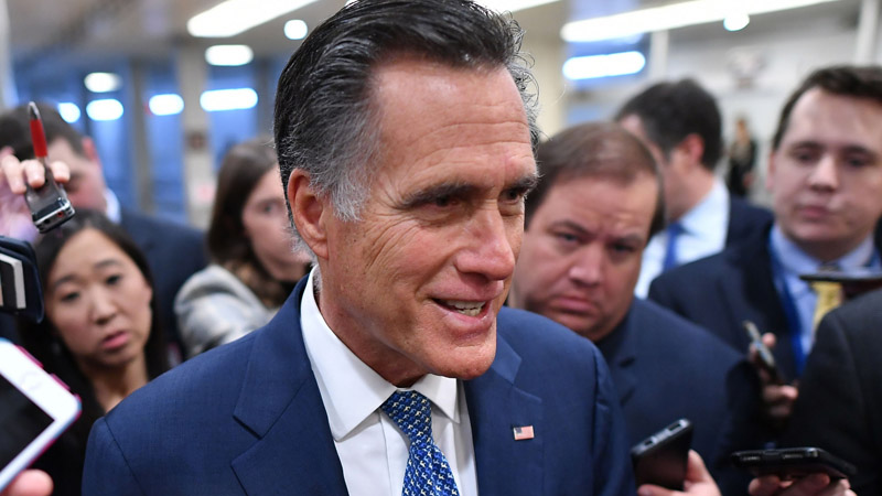  Senator Mitt Romney Indicates Willingness to Choose Joe Biden Over Trump for 2024 Election
