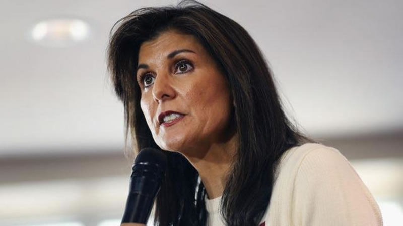  Nikki Haley Super PAC Stirs Controversy with Times Square Ad Labeling Trump ‘Grumpy’ and Biden ‘Confused