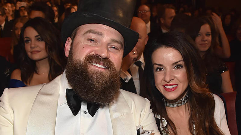  Zac Brown and Kelly Yazdi Announce Divorce After Four-Month Marriage