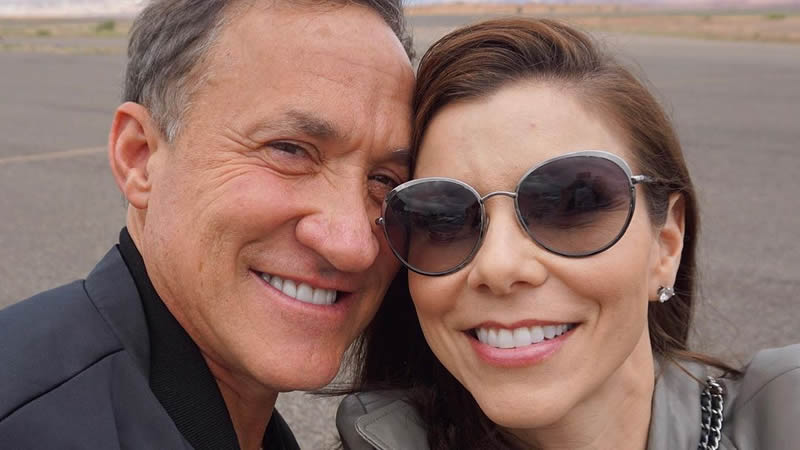  Terry Dubrow Ushers in New Year with Bold Hair Transformation