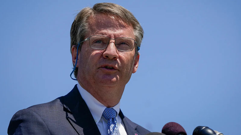 Tim Burchett