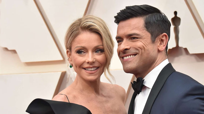 kelly ripa and husband