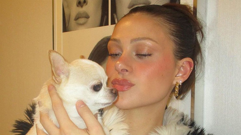 Nicola Peltz dog