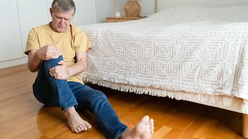 Surprising Norovirus Symptom That May Appear in Your Legs