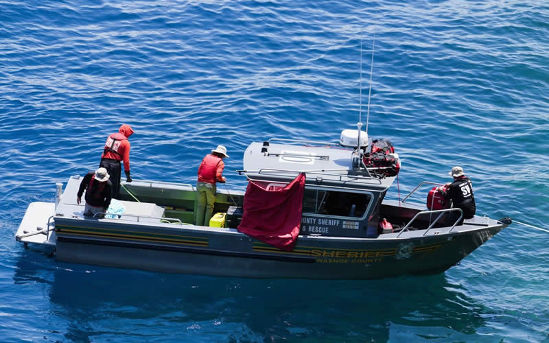 California family dead boat capsize