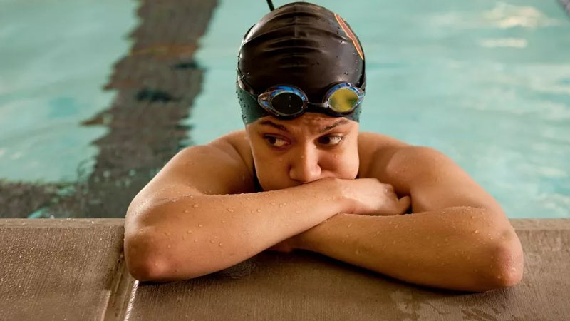 Dermatologist Warns Pool Chlorine Can Harm Skin, Offers Summer Swim Tips