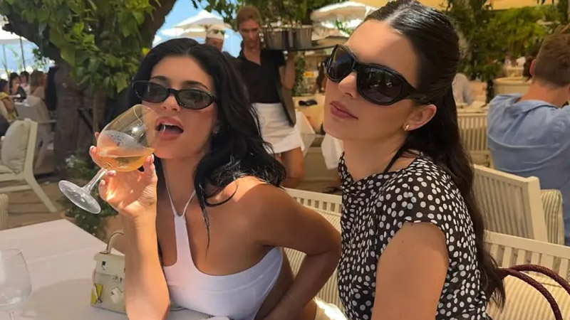 Kendall and Kylie Jenner